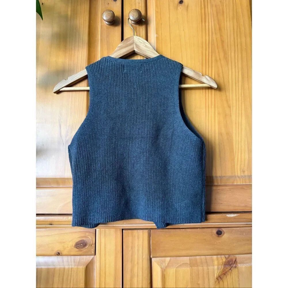NWT Universal Thread Ribbed Knit Button-Front Sweater Vest – Size Small - Picture 5 of 10